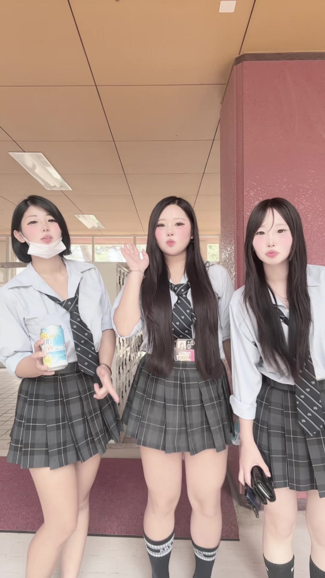 @えくぼ