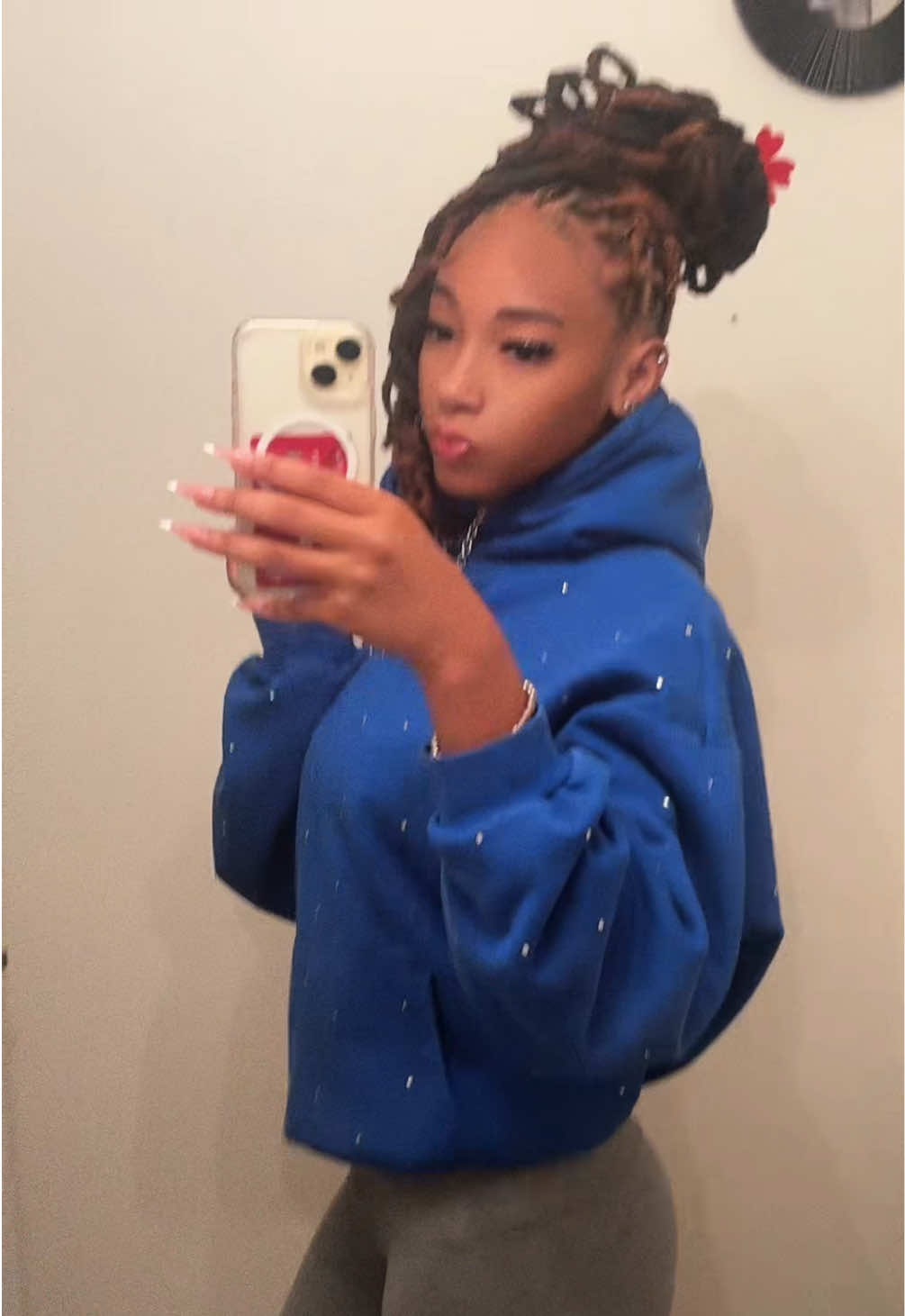 @lightskinfinstaaa_