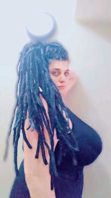 @Nadine Anna Ebanga Meyanga