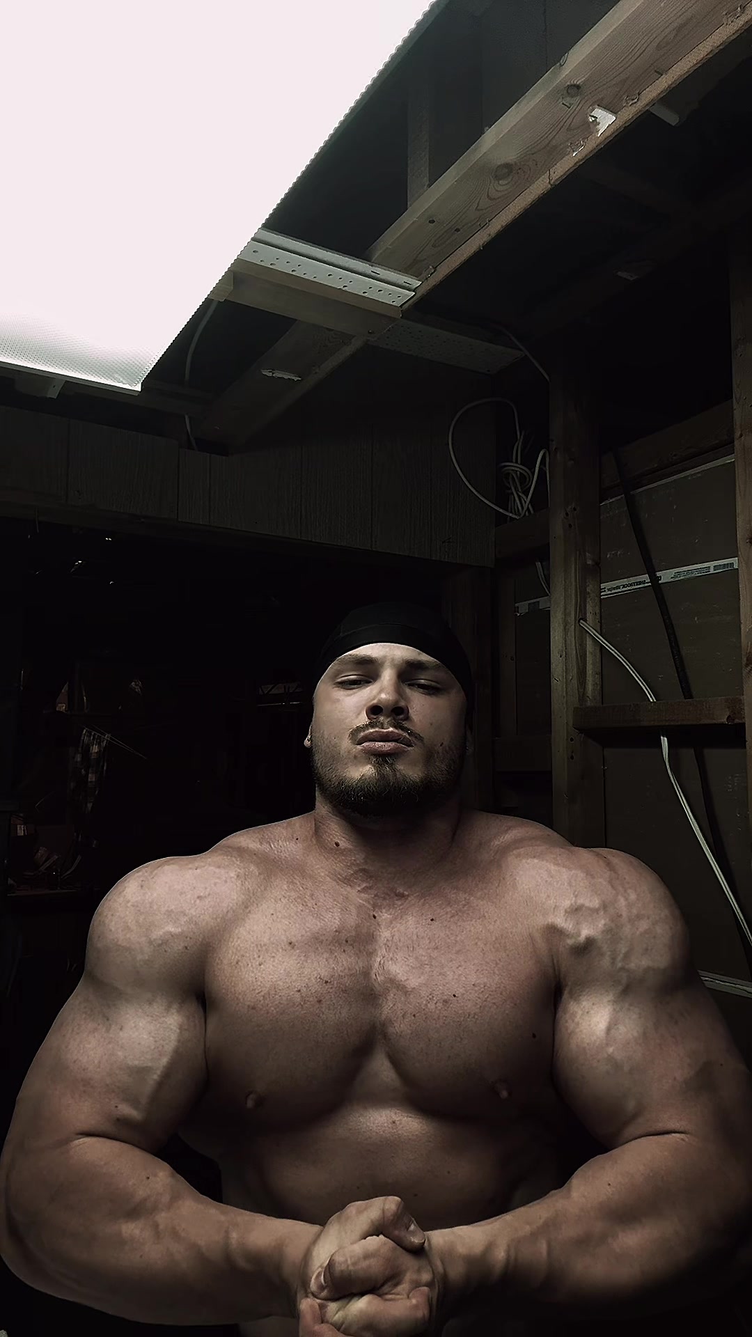 @anabolicgorilla