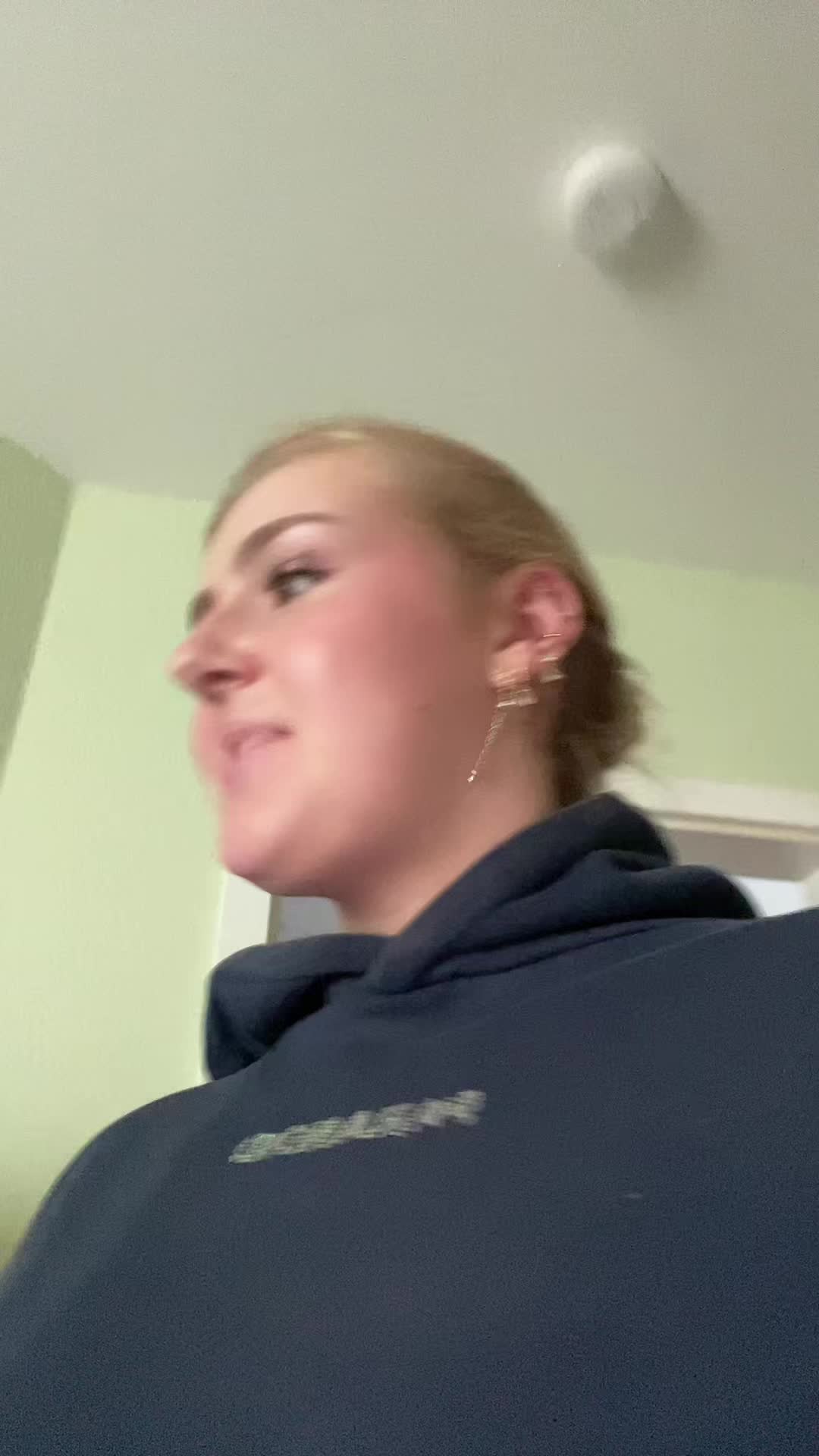 @Lena Volkmer ๐
