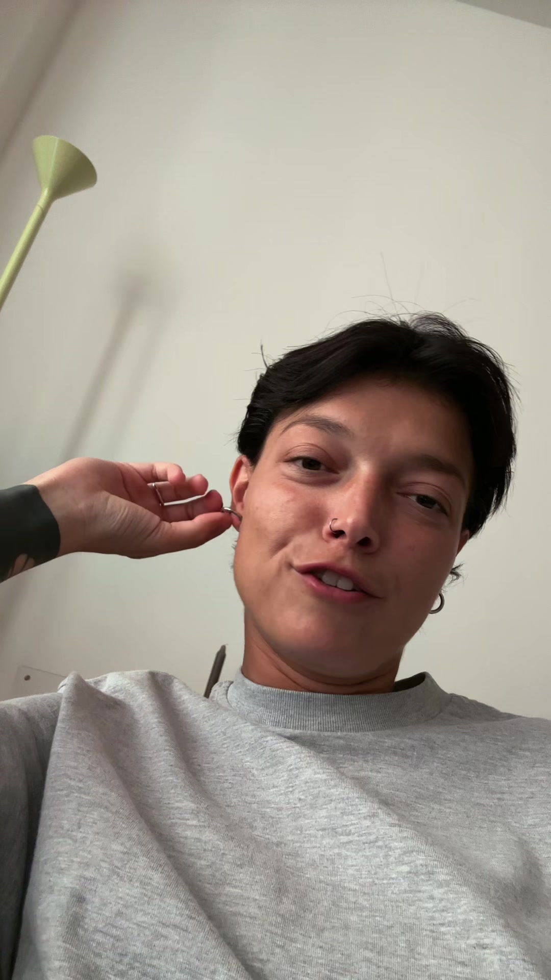 @iampizzarebizza