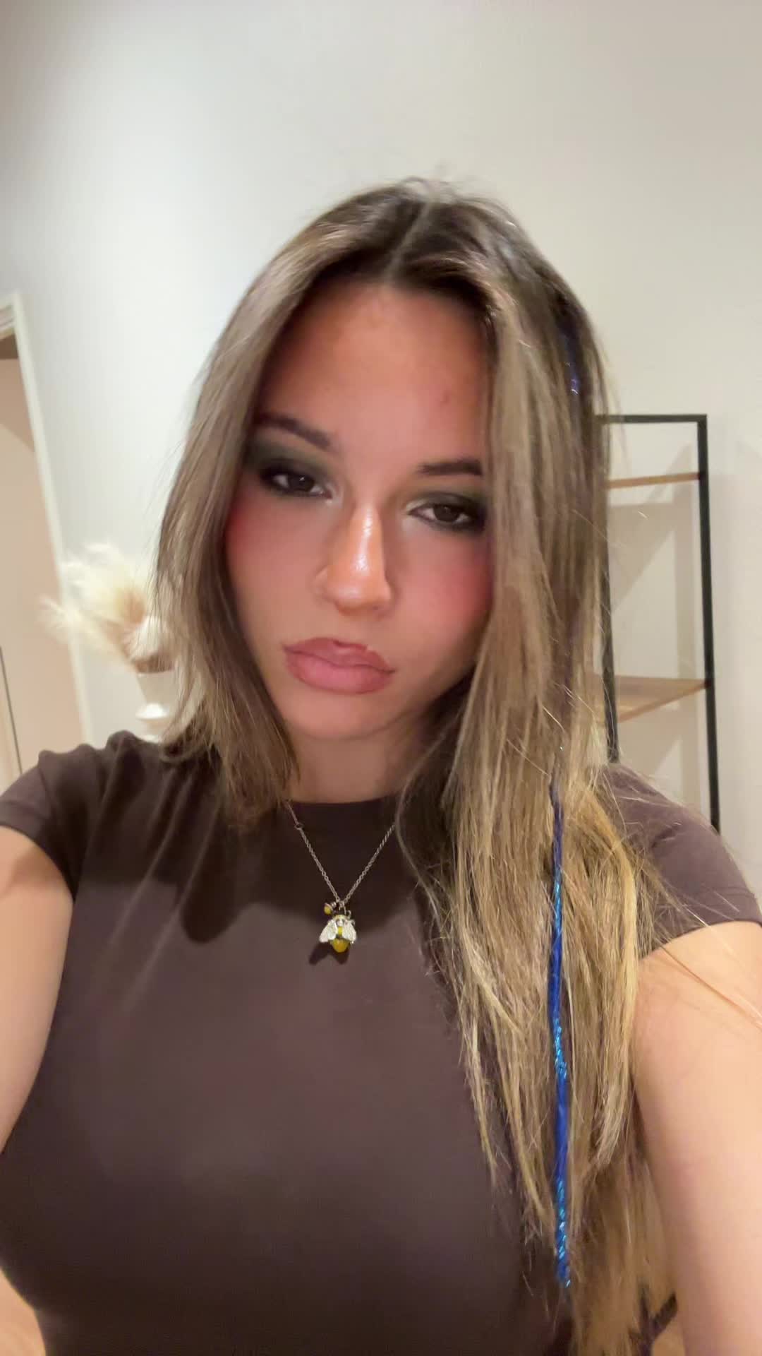 @lo
