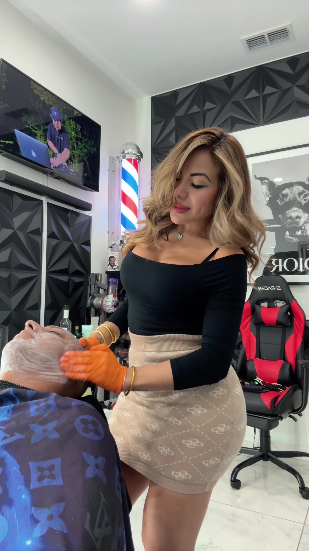 @Paola Loperena 💈