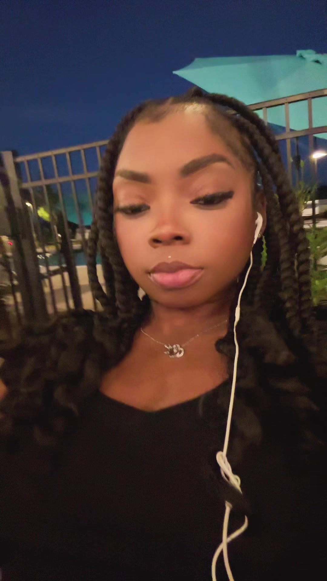 @Anijahh_