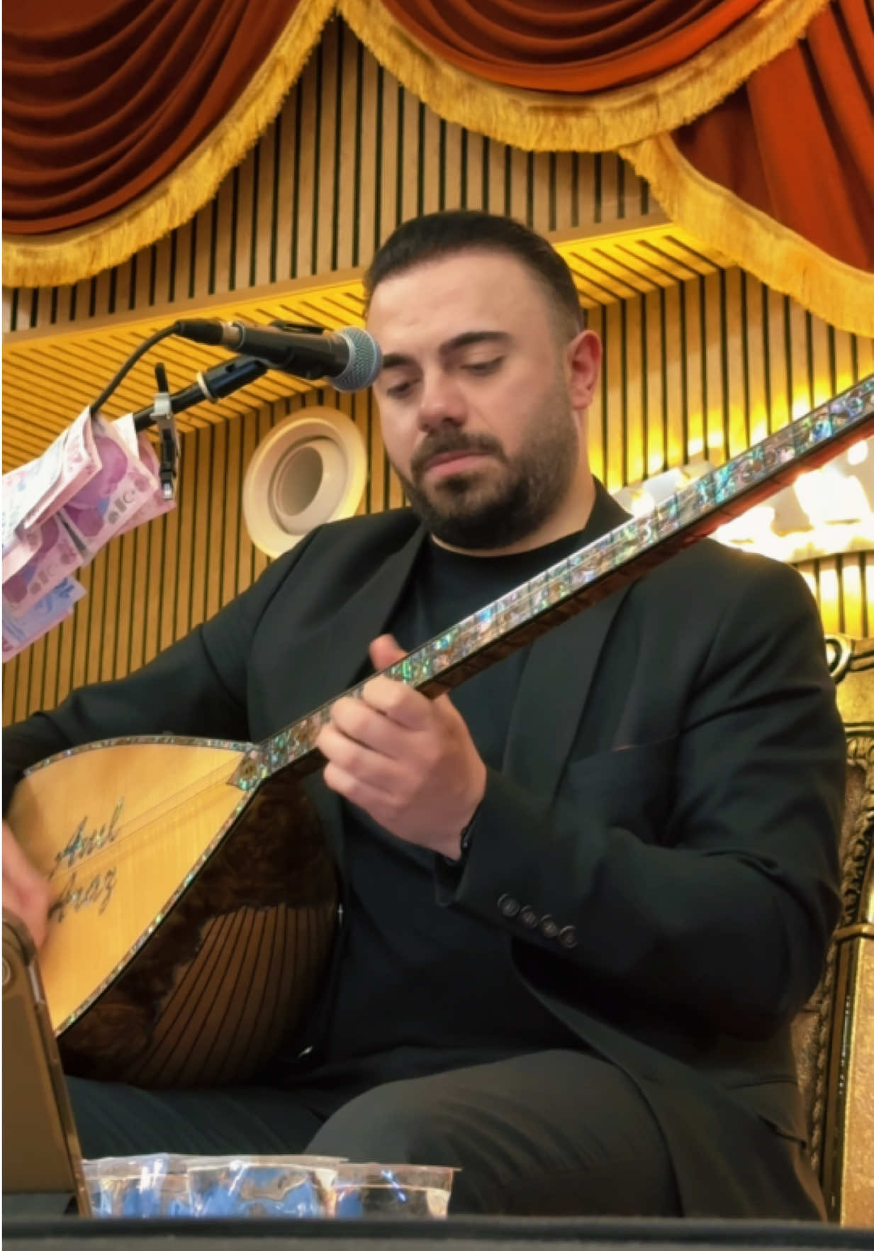 @Anıl Araz