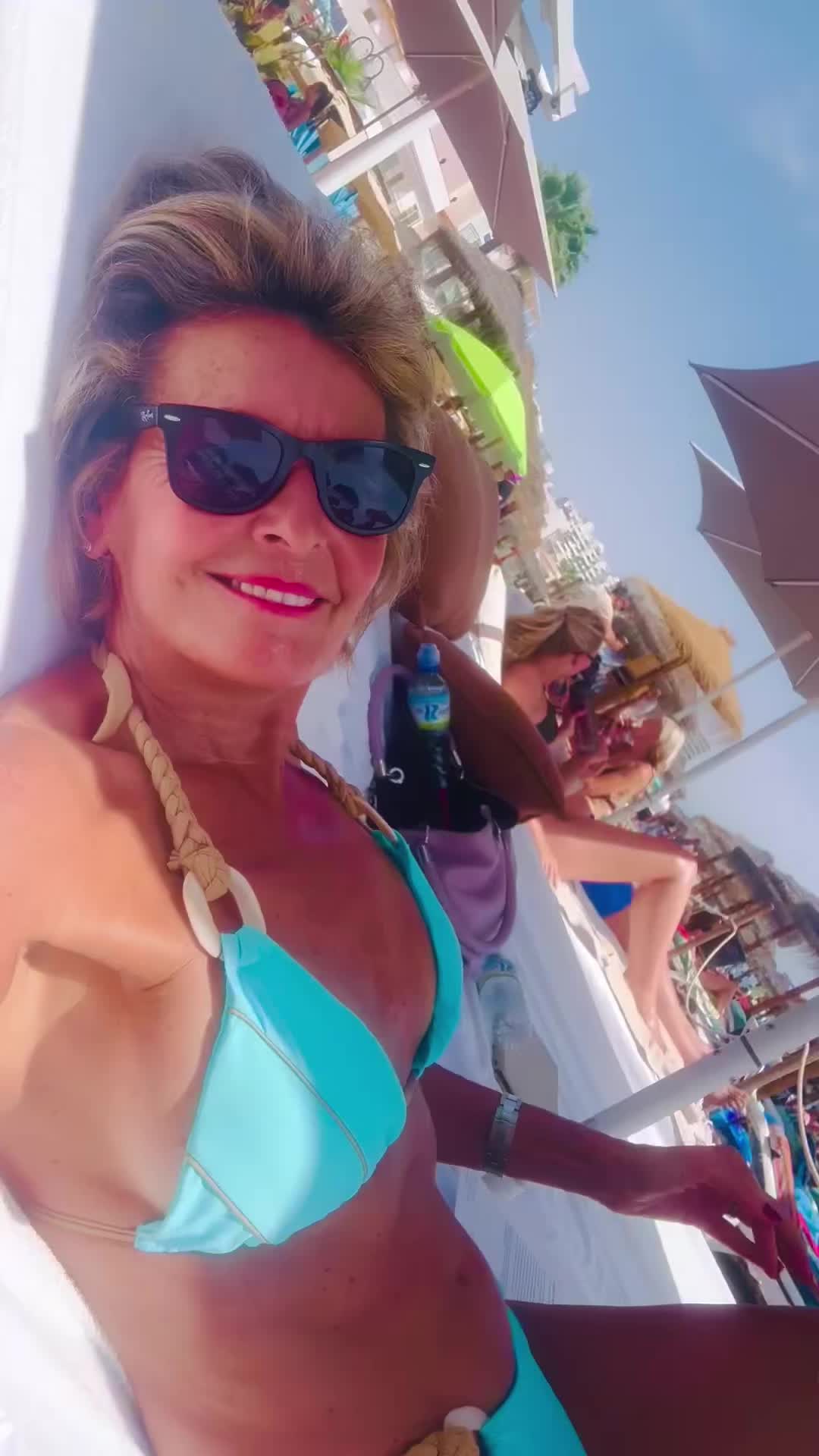 @annicklejeune_