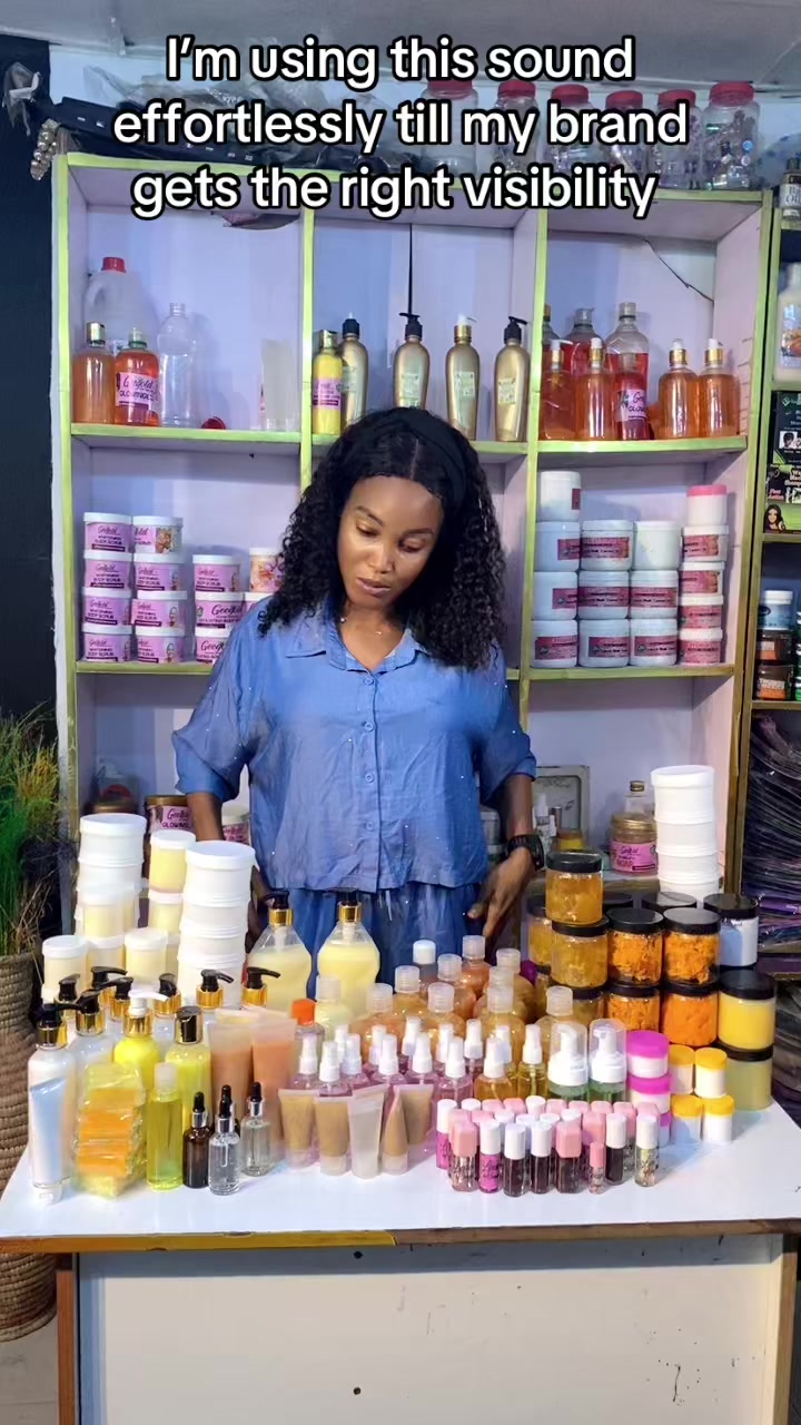 @MAKEUP/HAIRSTYLISTINIBEJULEKKI