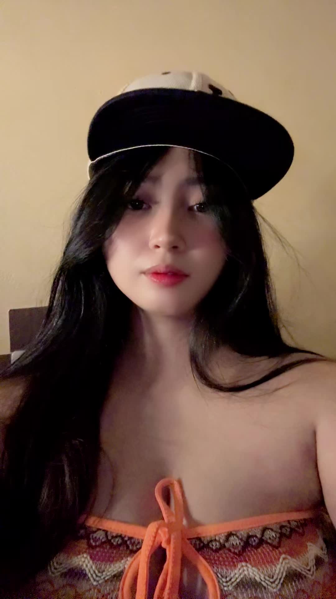 @nicolee