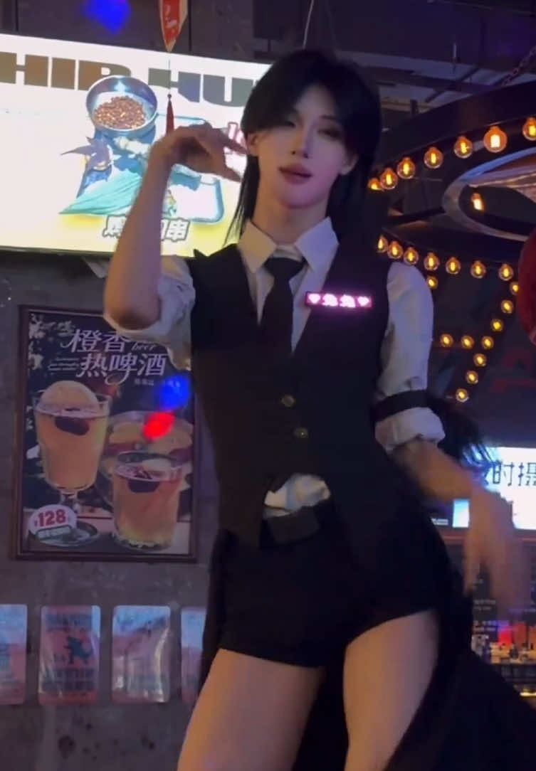 @CHHBHB
