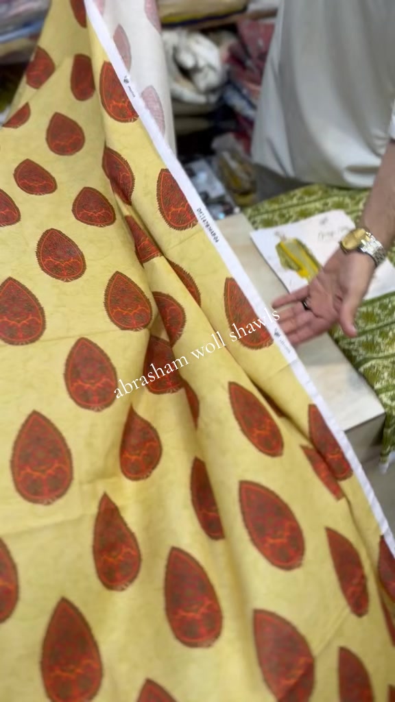 @Najeeb pashmina shawl centre