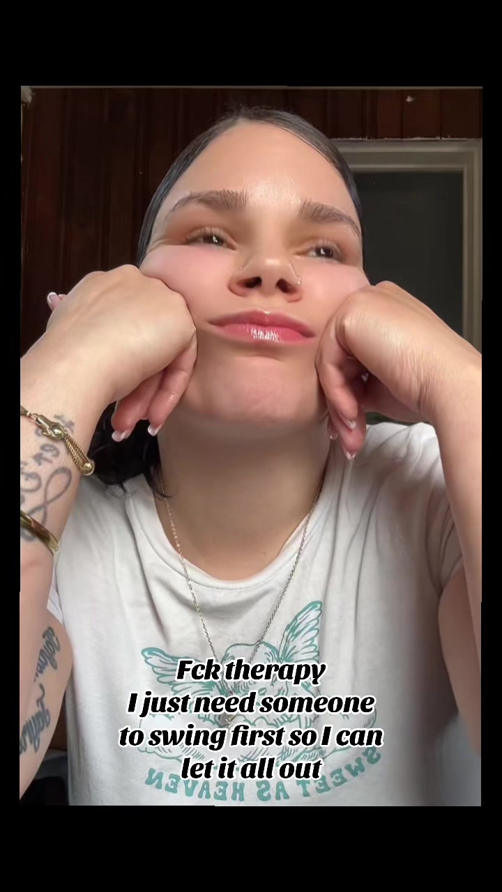 @✿ 𝓚𝓪𝔂𝔂𝔂 ♪