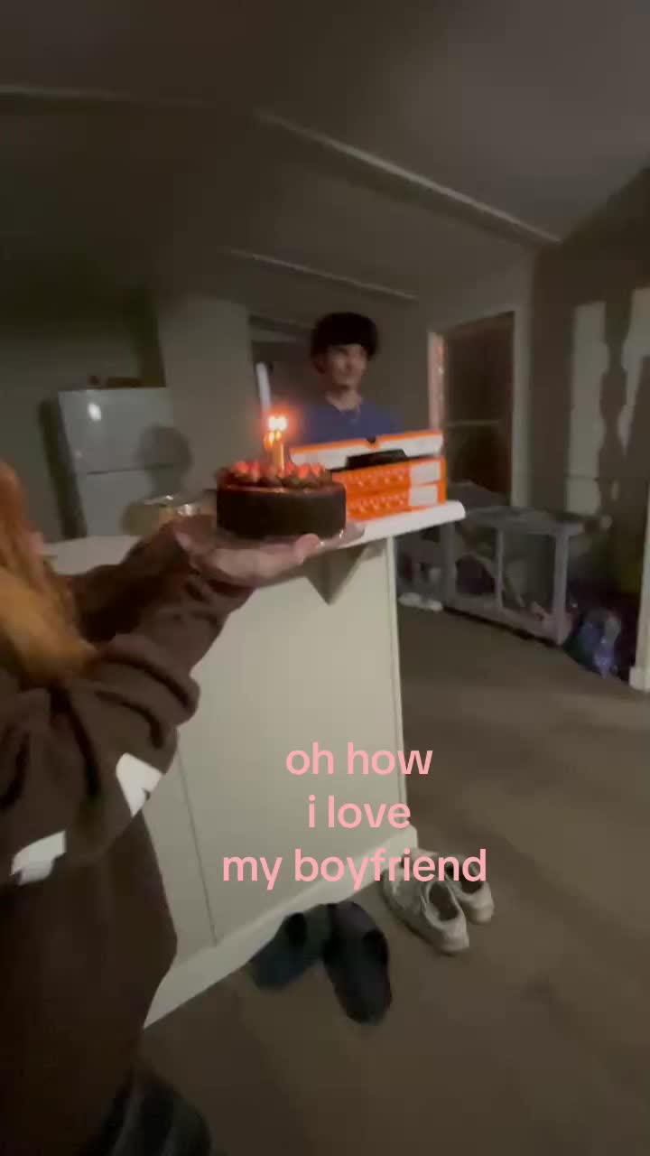 @alexis