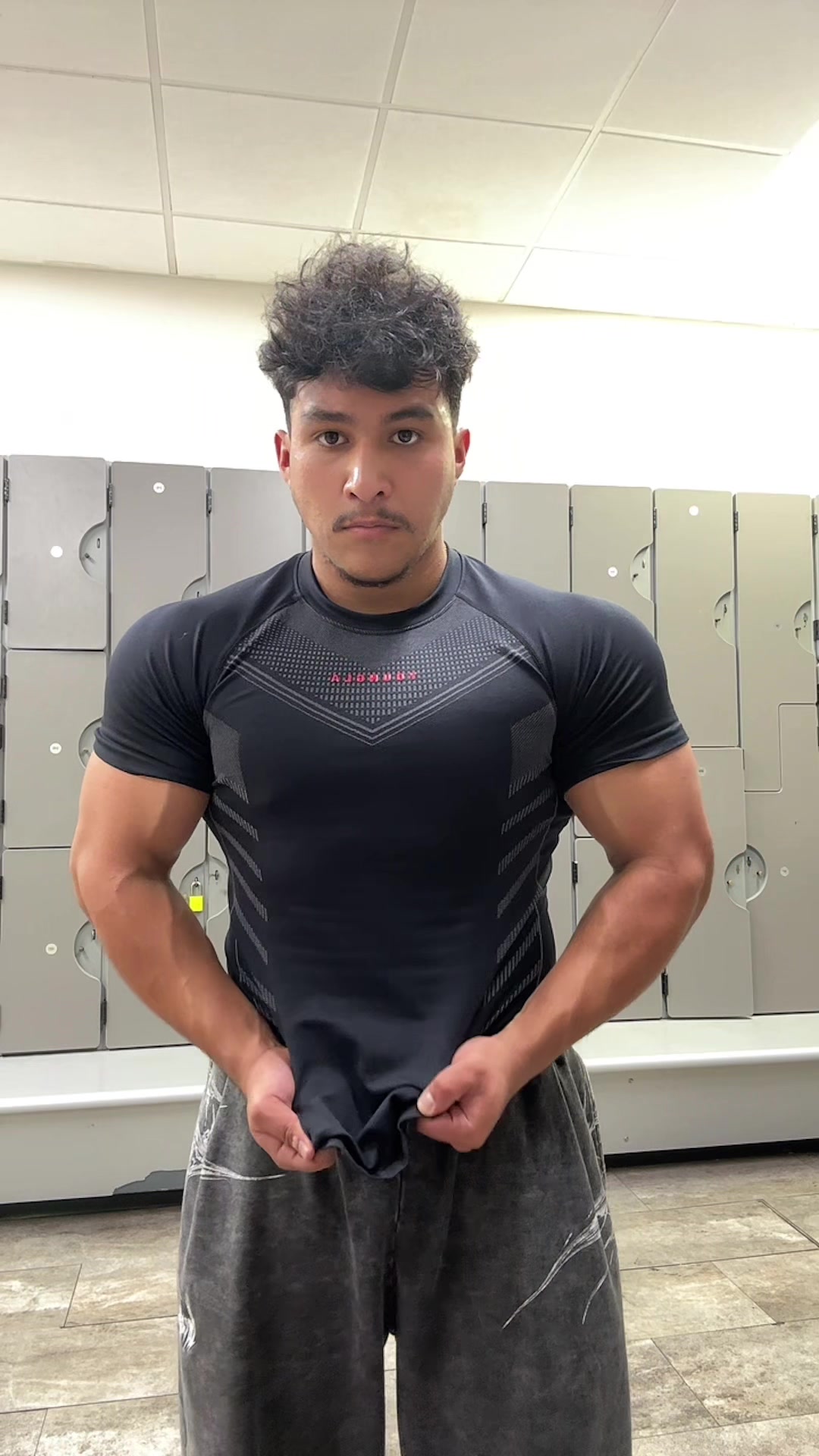 @AnthonyLifts