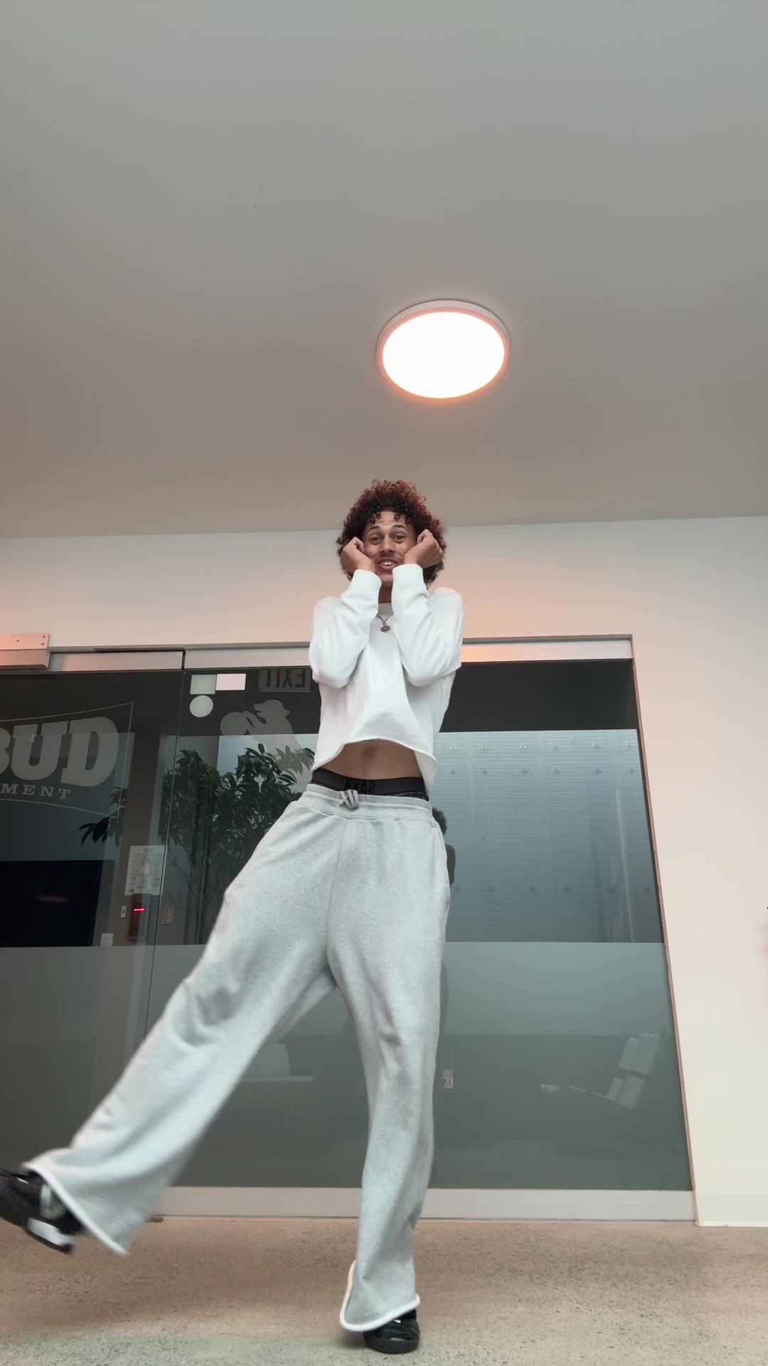 @lyjuh