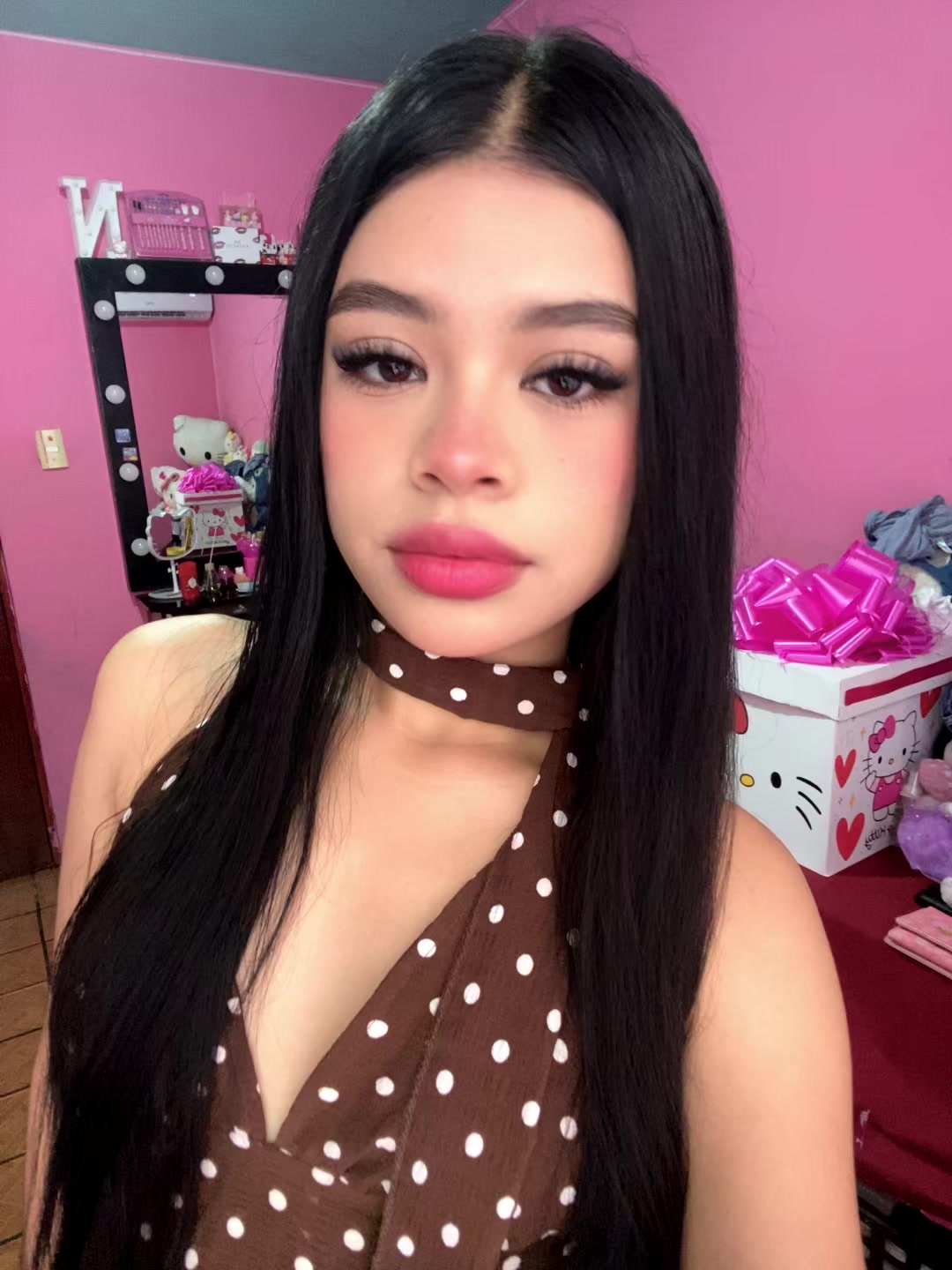 @momis🍒