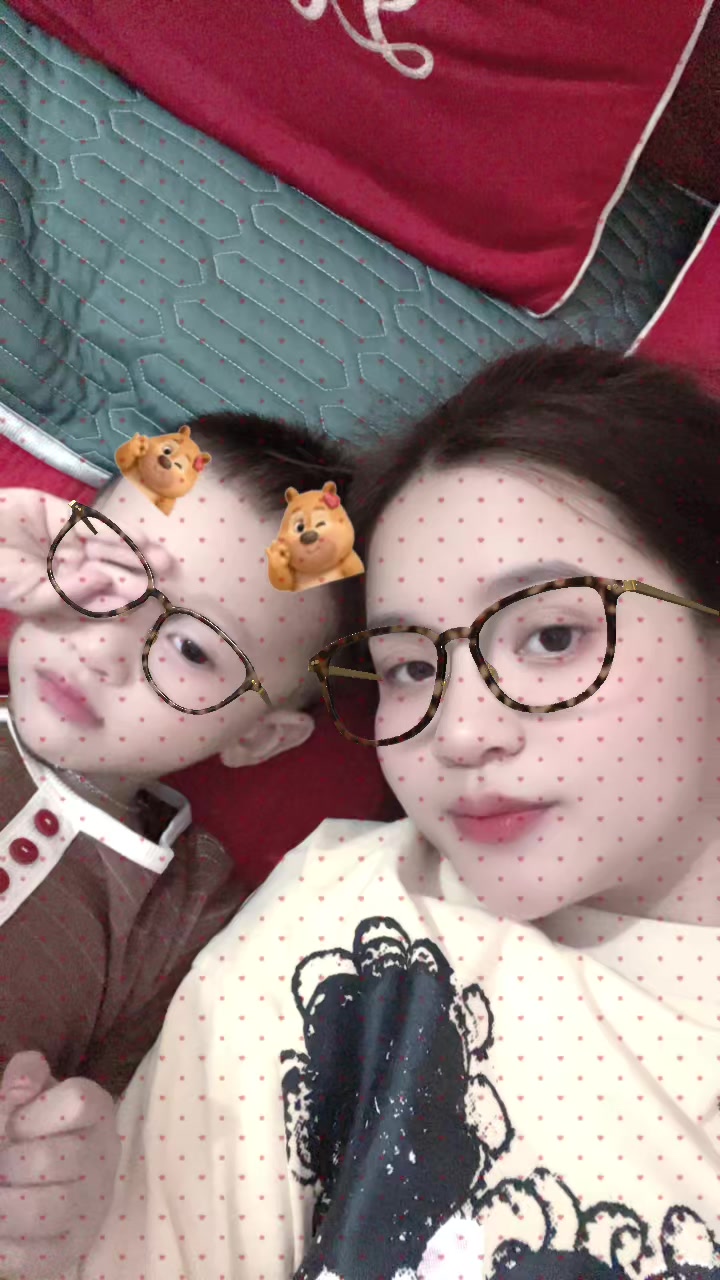 @Ho&agrave;ng Ph&uacute;c 🤪