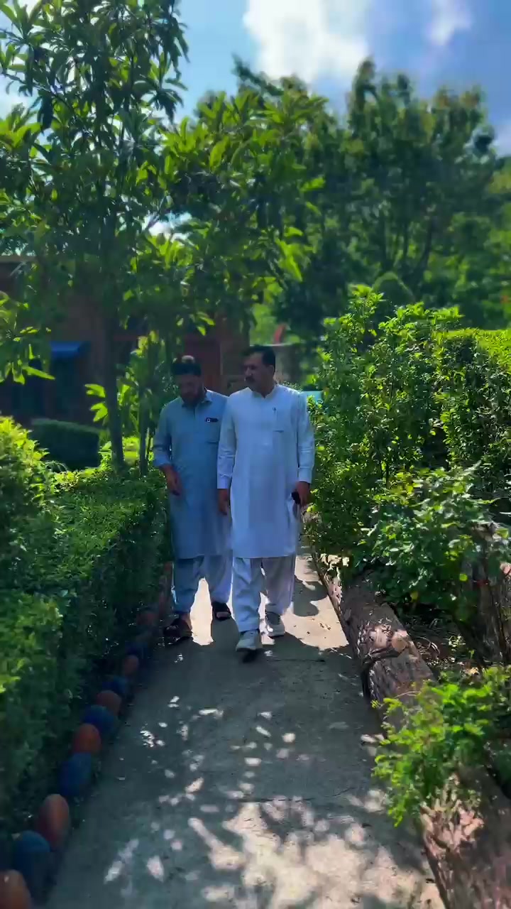@🦈ABBAS🦈MAYANO WALA
