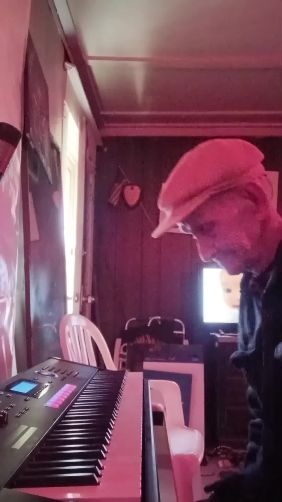@FunkyGeezerShow