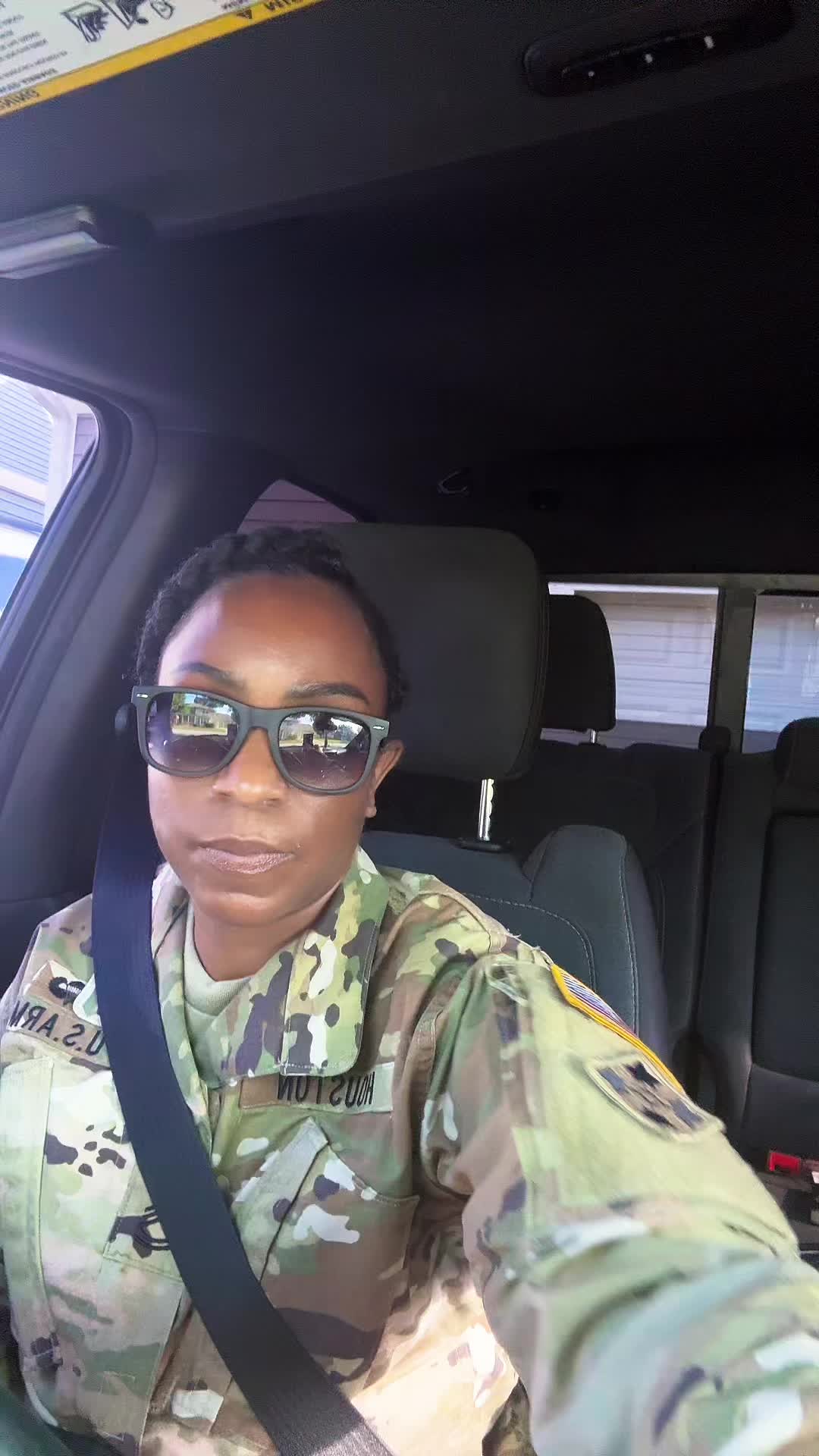 @illictstar