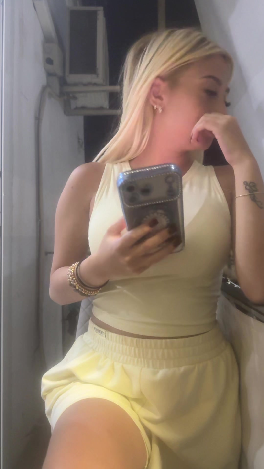 @dora ciano