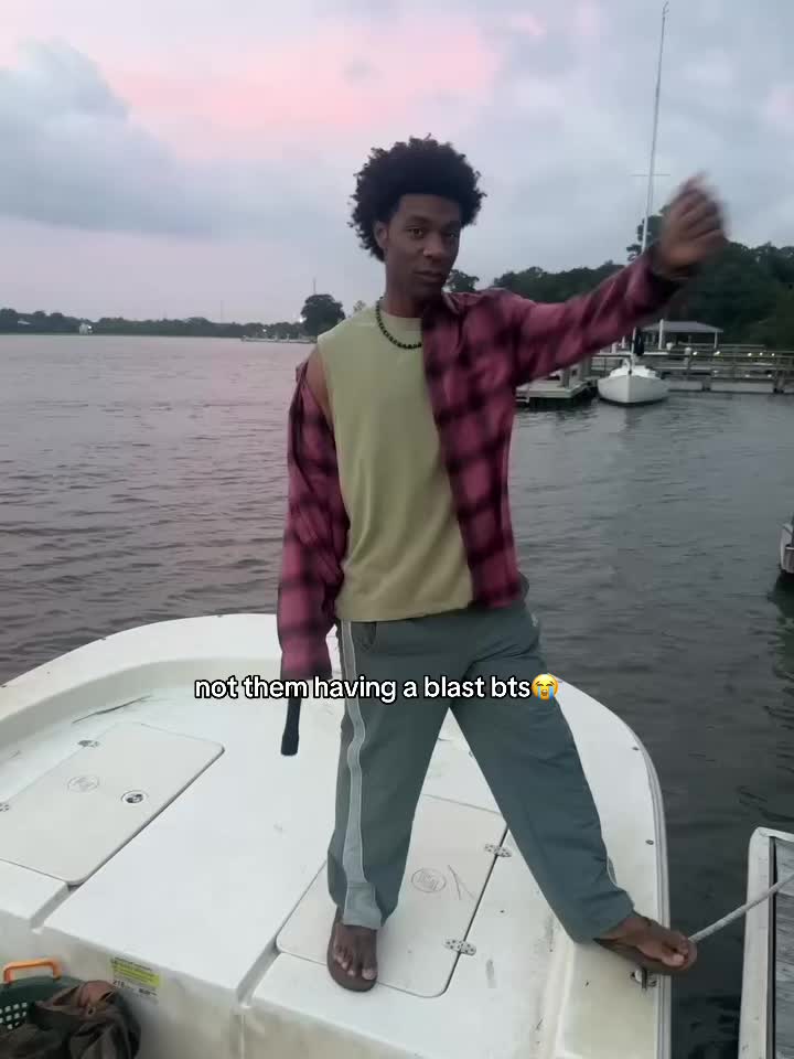 @𝙳ꫂ᭪݁