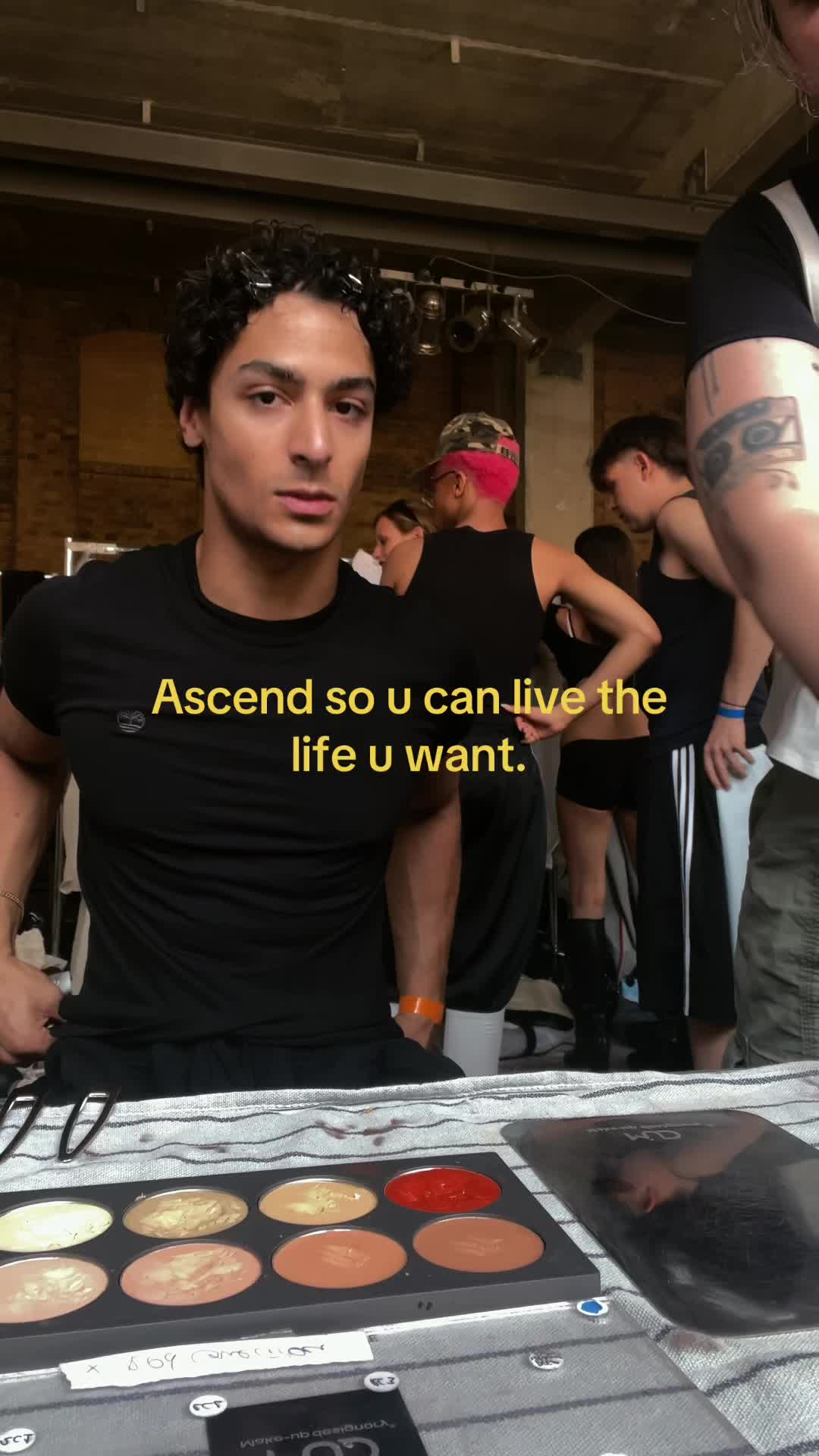 @Julianchriz𒉭
