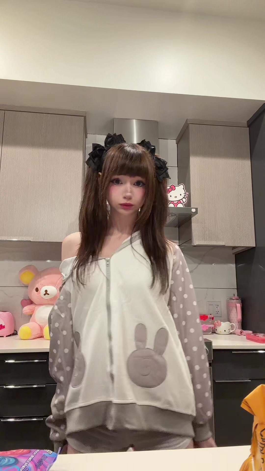 @tay ໒꒱ ‧₊