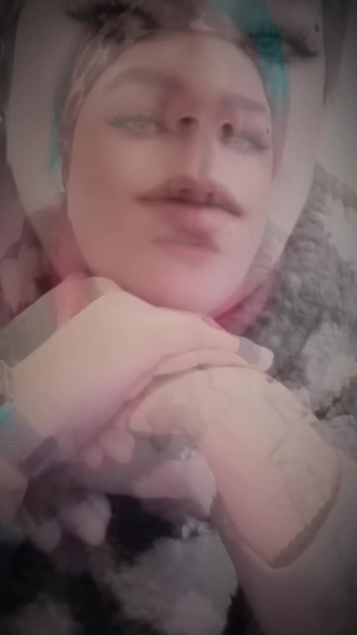 @🫠bunte Prinzessin mit herz🫠