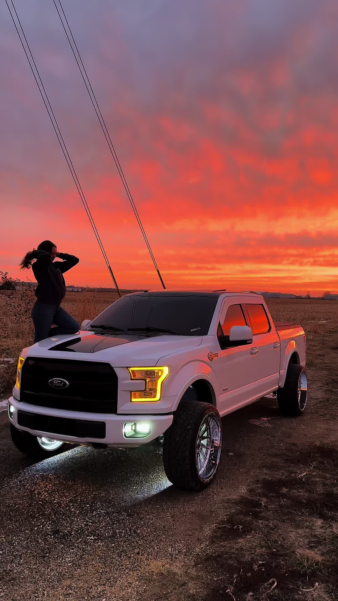 @𝓒𝓸𝓵𝓵𝔂𝓷