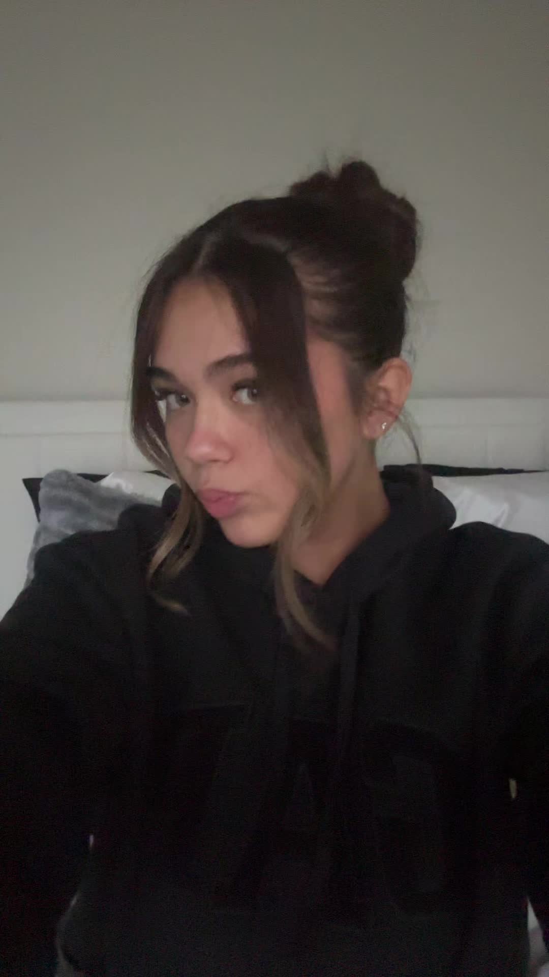 @lydia1fox