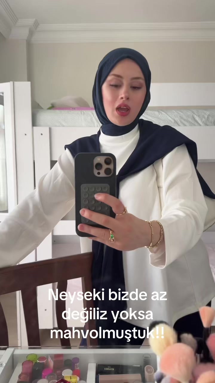 @azra aslan