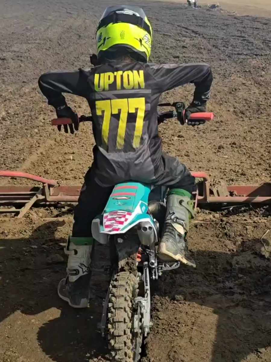 @HarleyRips777