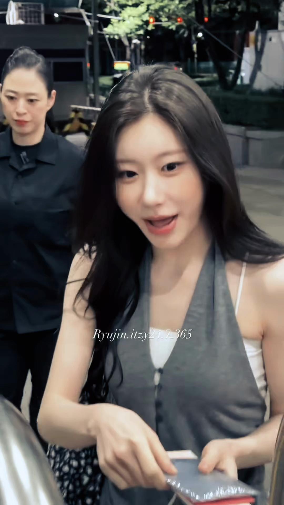 @ㅤ