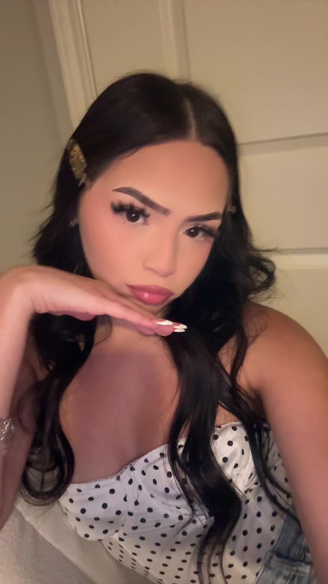 @anissa ⟭⟬⁷