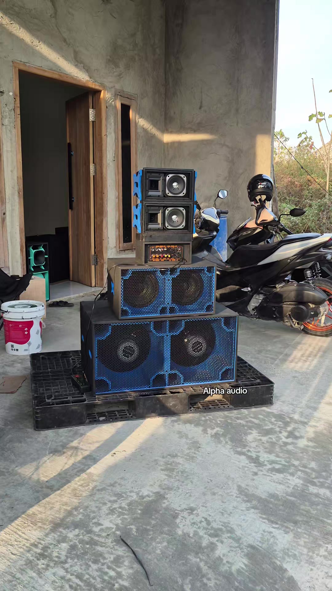 @Alpha audio