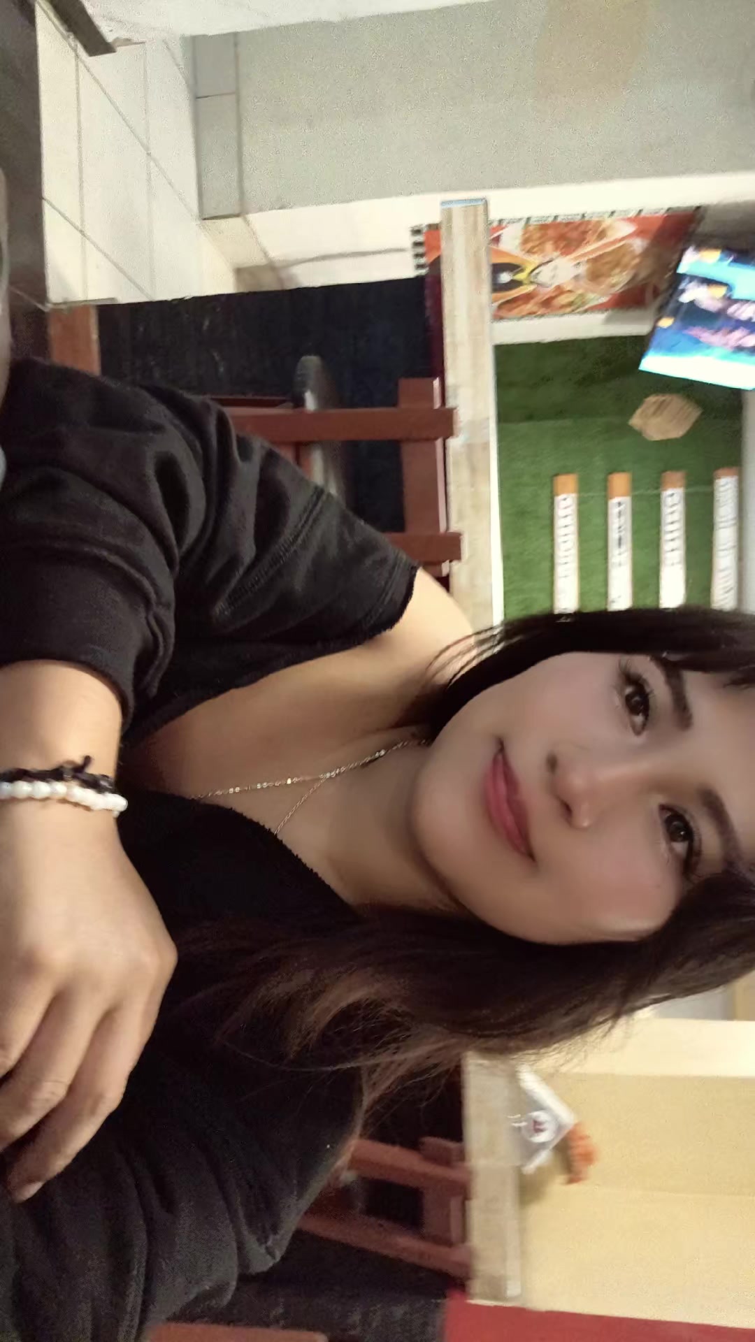 @Ârîânîthâ câstrô💖