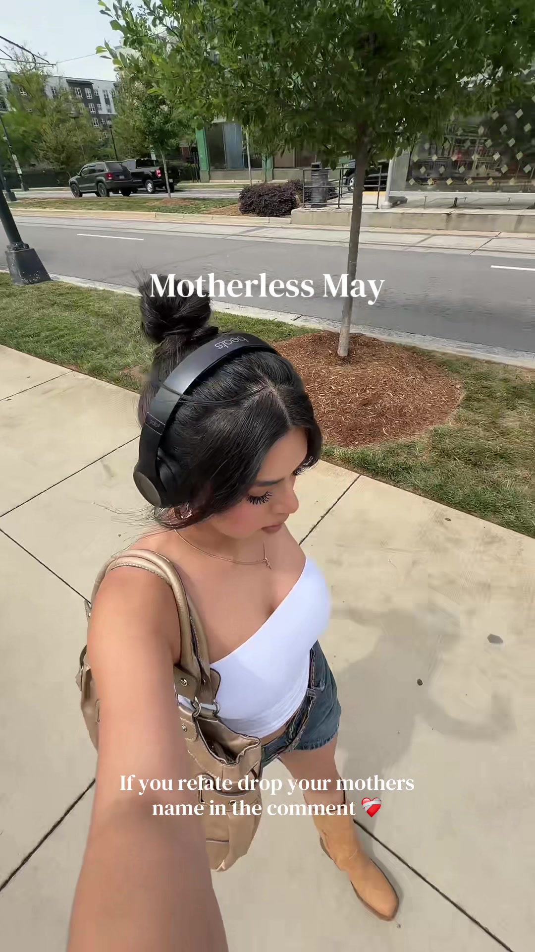 @Lawtinaa