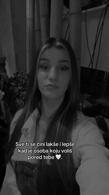 @𝐚𝐧𝐝𝐣𝐞𝐥𝐚🦎