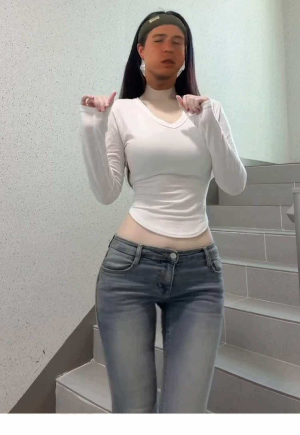 @은