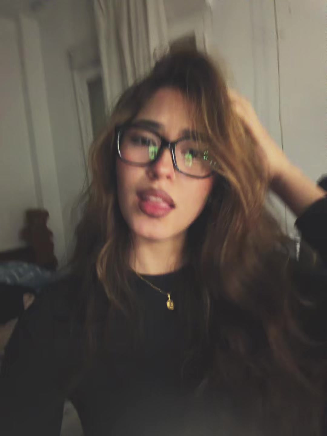 @Stefany_os