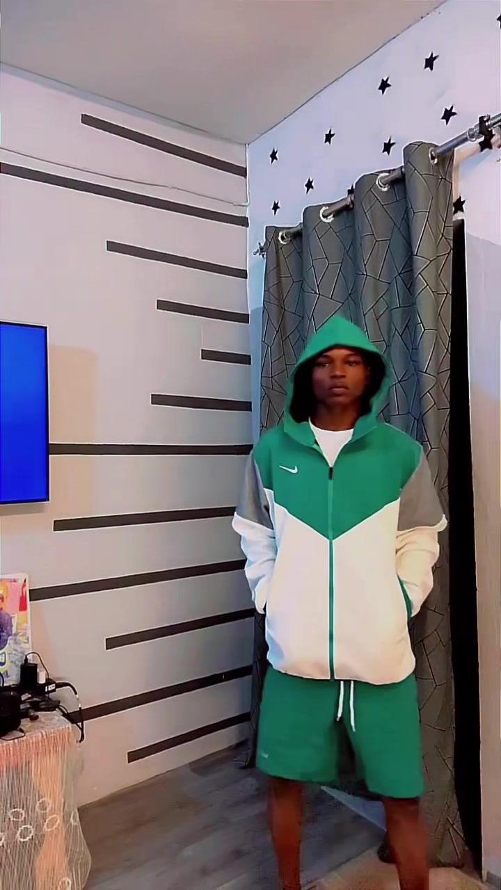 @Steve 💸Acapbusiness🧠🛍️