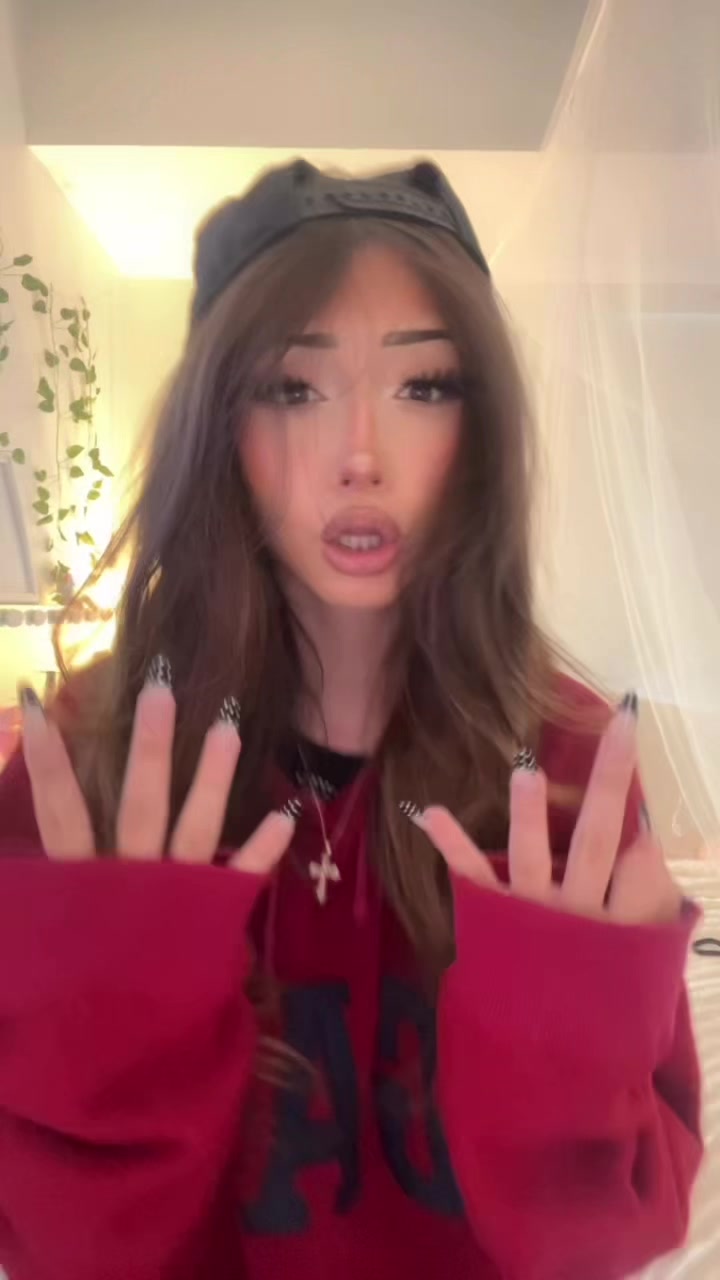 @Katie🎀