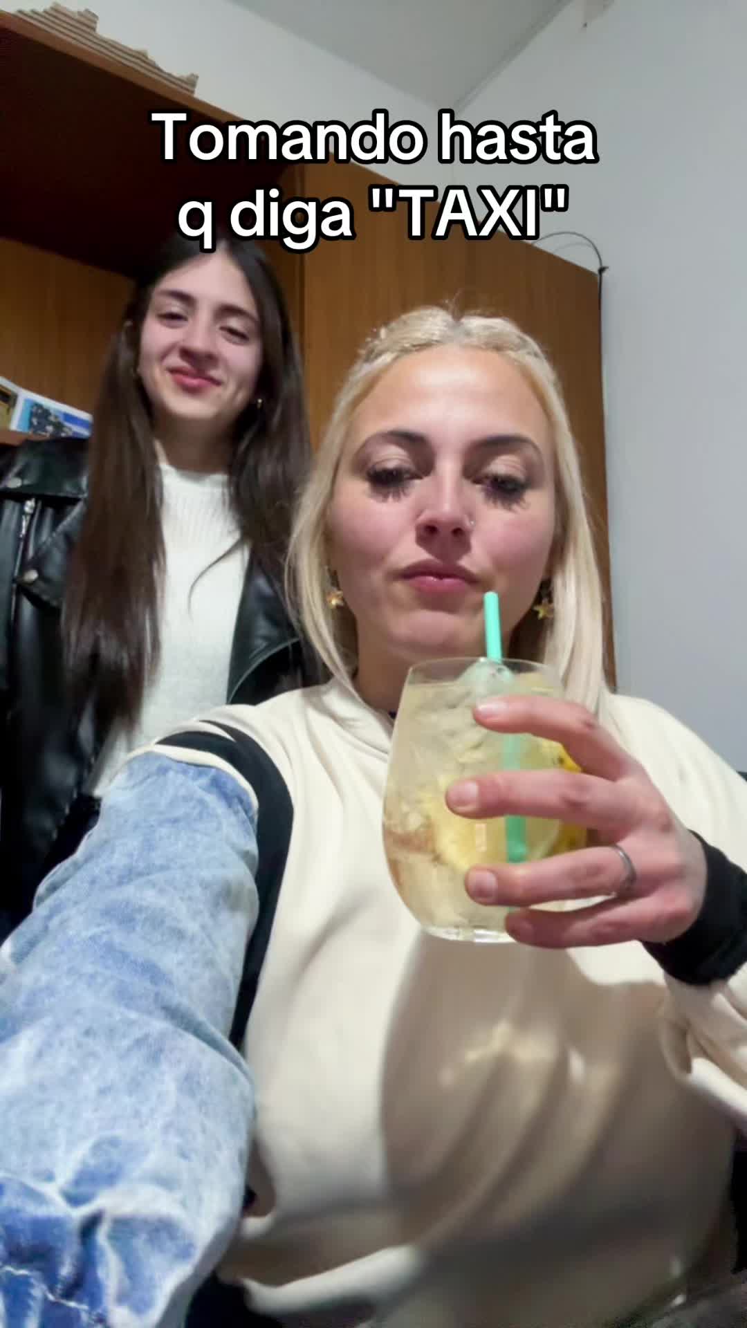 @Bel&eacute;n&ensp;Amela