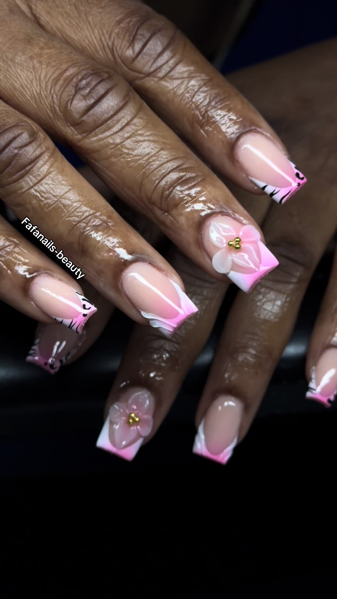 @Fafanails_beauty