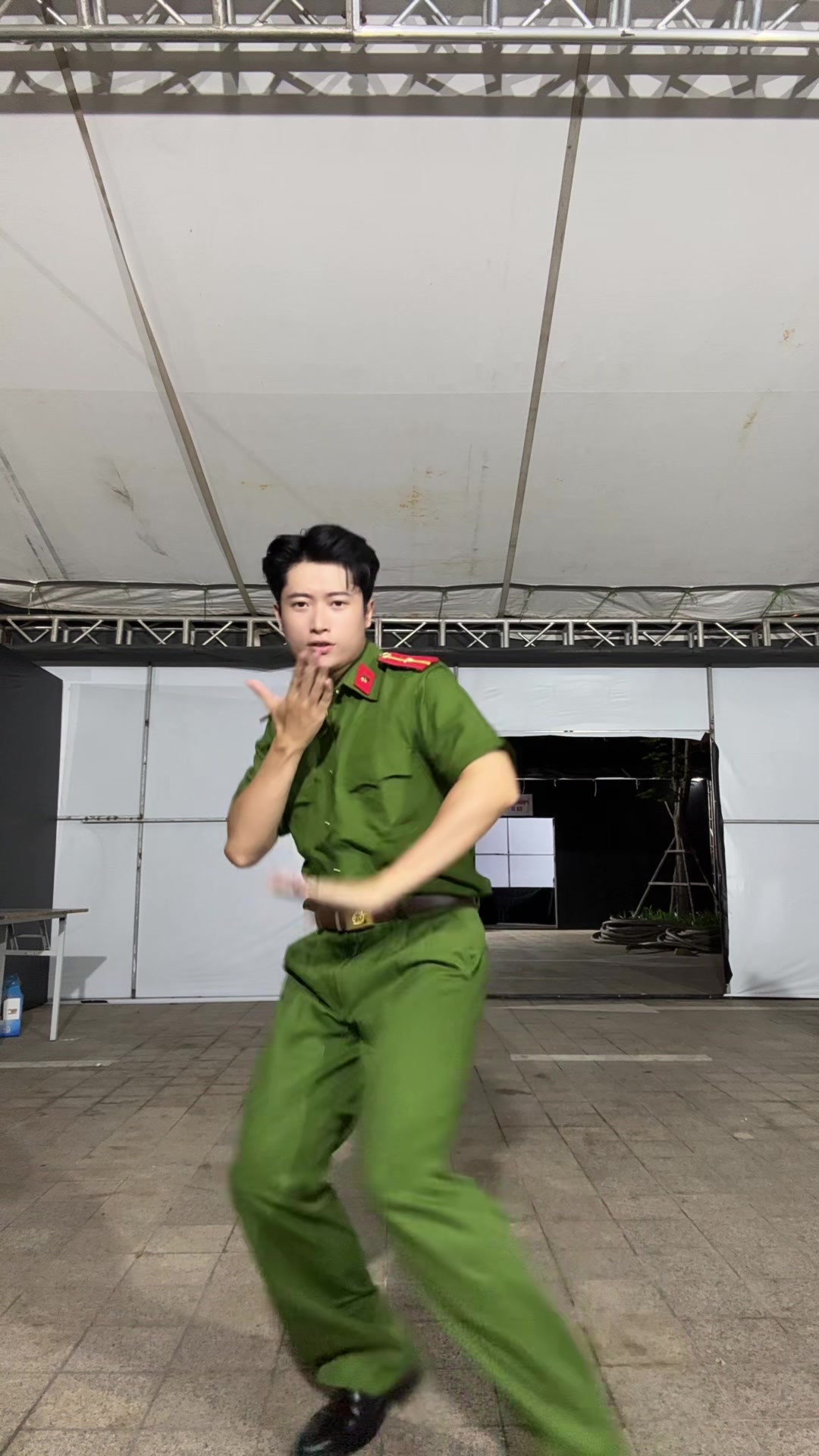 @Long Nguyễn