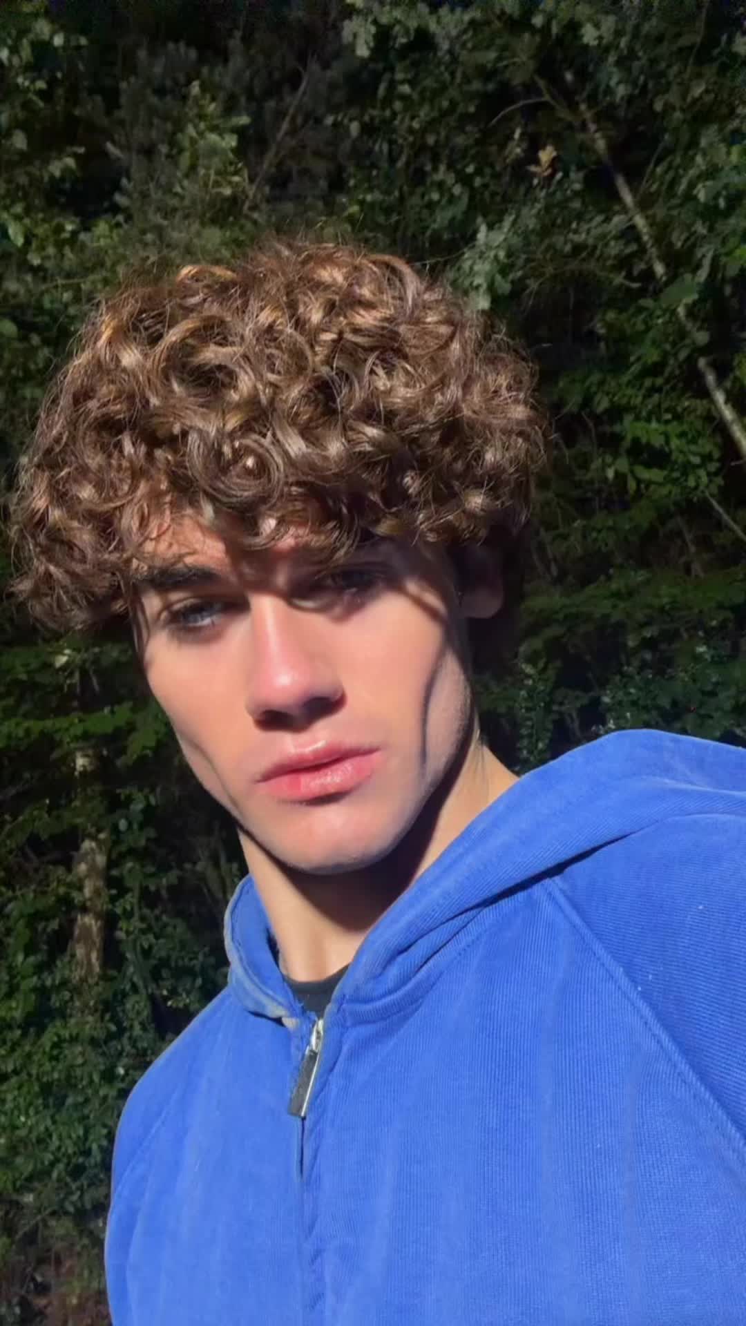 @mrky