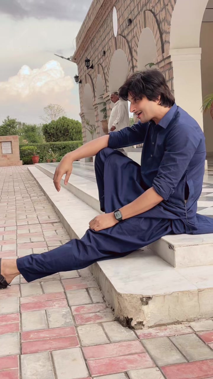@Irfan lodhi✅