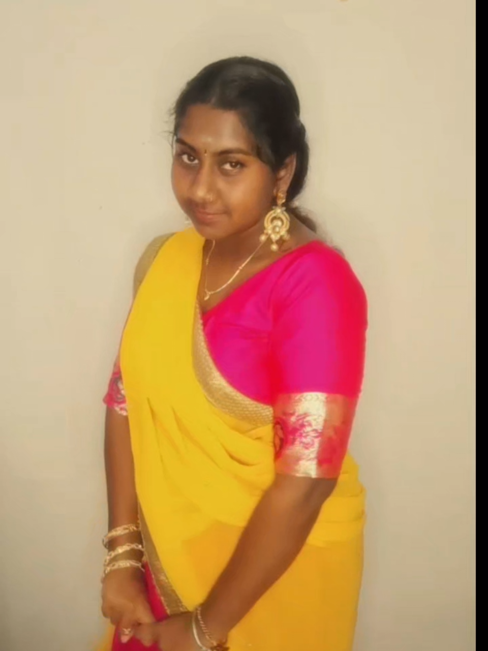 @Shalu | ஷாலினி🦋