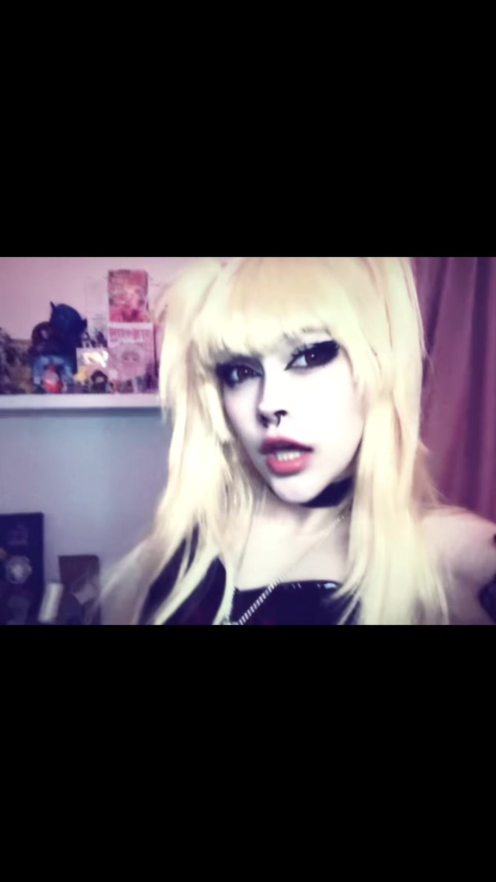 @HayHay•~•